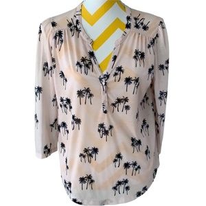 🌴H&M palm tree print blouse